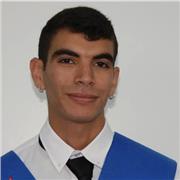 Soy una persona muy extrovertida con gran pasión por enseñar ciencia y la divulgación haciendo los temas amenos y entretenidos para inducir el interés en las ramas del conocimiento